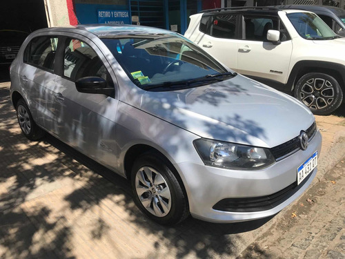 Imagen 3 de 10 de Volkswagen Gol Trend 2016 1.6 Sportline 101cv