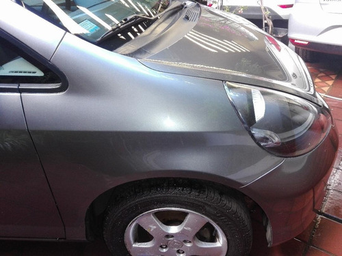 Honda Fit 2011 Y 2004 At