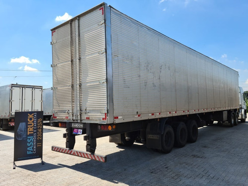 Carreta Bau Furgao 30 Pallets Randon Ano 2011 Com Pneus