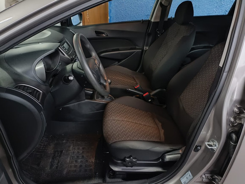 Hyundai HB20 1.0 Unique Flex 5p
