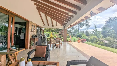 Finca Independiente Con Hermosa Casa En Pontezuela Rionegro