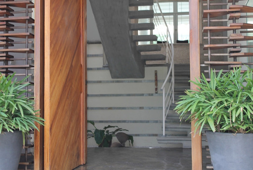 Imagen 7 de 15 de Moderna Casa En Venta Altos De Guataparo