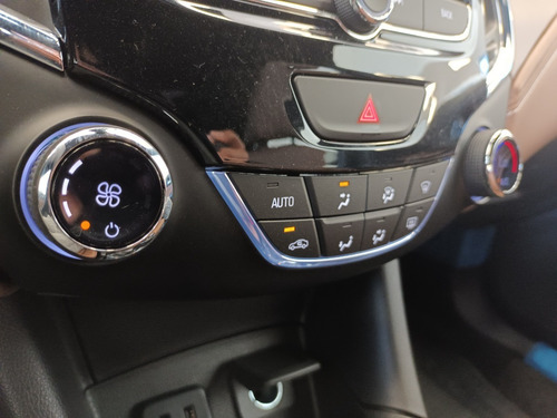 Imagen 17 de 25 de Chevrolet Cruze Premier 4 2023 Mr