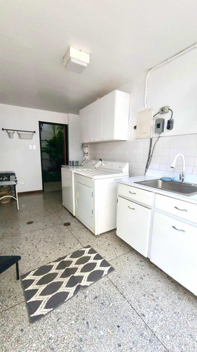 Venta Casa El Trigal, Valencia, Edo. Carabobo. (lz)