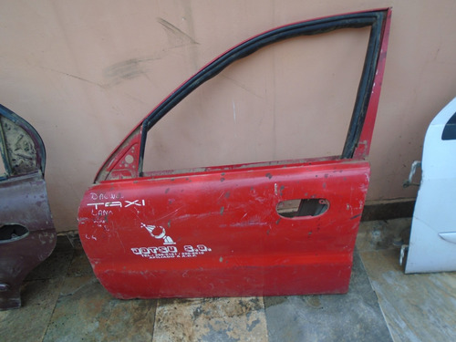 Vendo Puerta Delantera Izquierda De Daewoo Lanos Año 1998