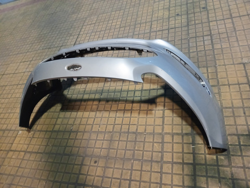 Paragolpe Ford Fiesta Kinetic Mexicano Original Gris