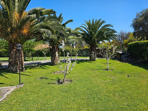 Parcela Familiar 4d Y 4b, Terraza Techada En 304m2 En 5000m2