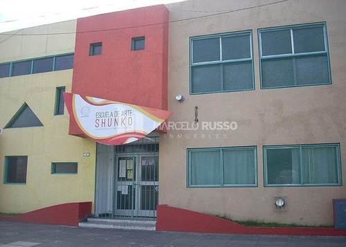 Imagen 1 de 14 de Edificio Educativo