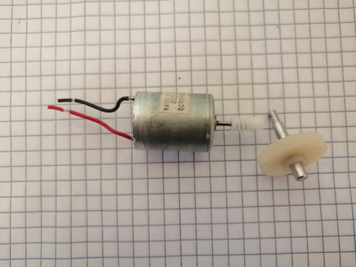 Motor Con Engrane Helicoidal Y Engrane A Grados Kit 12v Dc 