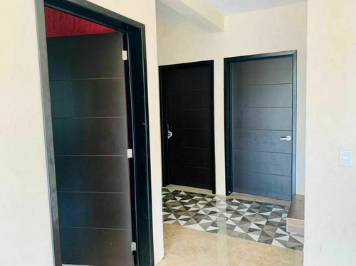 Imagen 9 de 25 de Casa En Venta Esquina 4 Recamaras Con Alberca En Cristo Rey