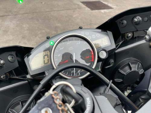 Yamaha R6
