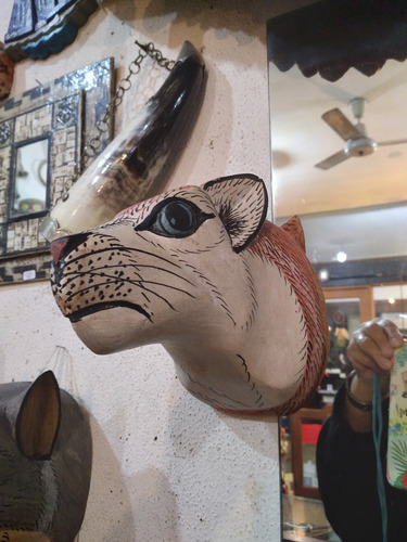 Mascara Decorarativa En Madera ,chané. Tuyunti Artesanias.