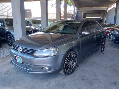 Volkswagen Vento 2.0 Sportline Tsi 200cv Dsg