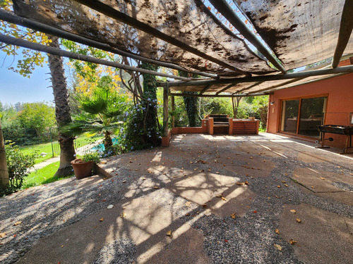 Hermosa Parcela 5550 Mt2 Con Casa Y Piscina (91894)