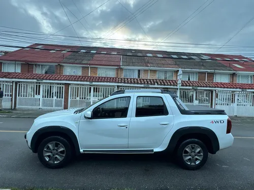 Renault Duster Oroch 2.0 Dynamique 4X4 At