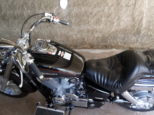 Honda Shadow 750