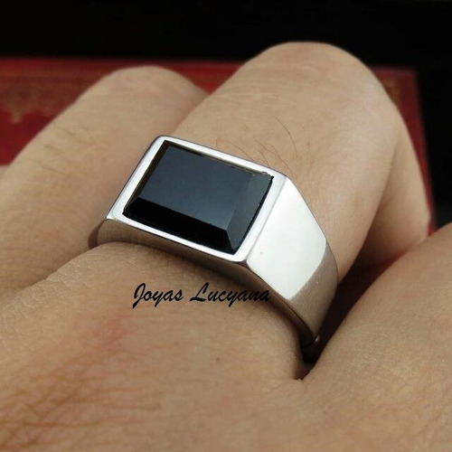 Anillo Para Hombre. Joyas Lucyana. Barranco