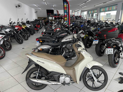 Imagem 4 de 8 de Honda Biz 125