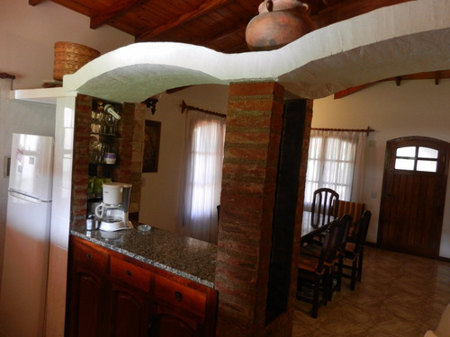 Imagen 10 de 14 de Casa / Chalet (no Duplex) Para 8 Personas La Lucila Del Mar