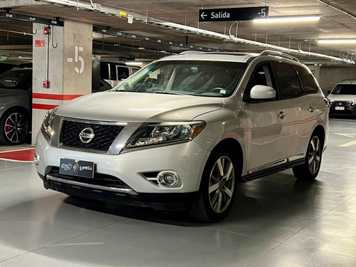 Nissan Pathfinder EXCLUSIVE 4x4