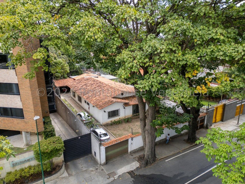 En Venta Atractivo Terreno En La Castellana