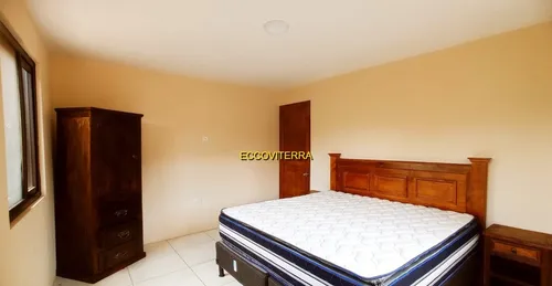Vendo Moderno Apartamento, Dos Niveles, Dos Amplios Dormitorios, Incluye Area Para Jardin