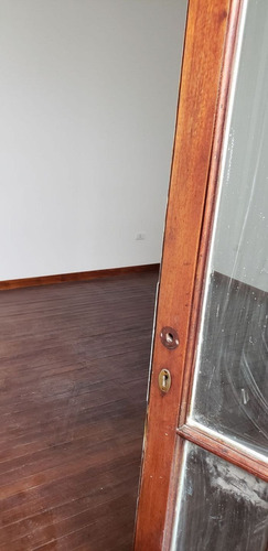 Imagen 7 de 12 de Venta Ph Reciclado A 5 Cuadras Subt H Y Sobre Avenida Financ