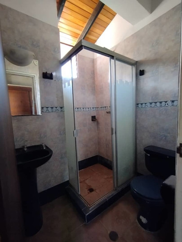 Imagen 6 de 9 de As Linda Casa En Venta En Santa Teresa Urb. Villa Ventura As