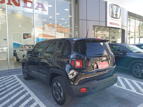 Jeep Renegade 1.8 Flex Aut. 5p