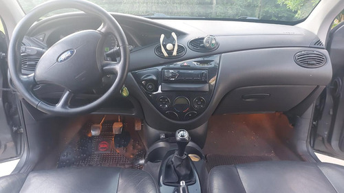 Ford Focus 2.0 Ghia