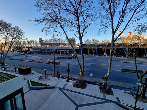 Oficina En Quartier Retiro En Alquiler A Estrenar