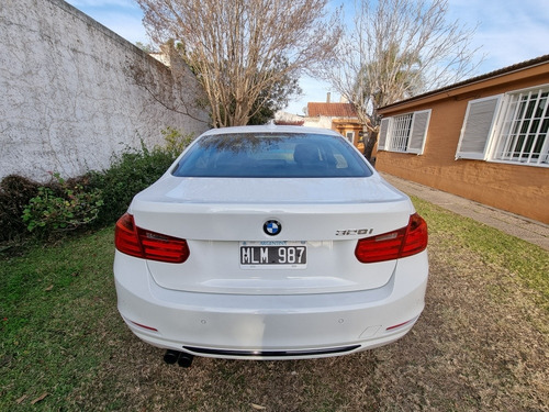 Imagen 6 de 10 de Bmw Serie 3 2.0 328i Sedán Sport 245cv 2013