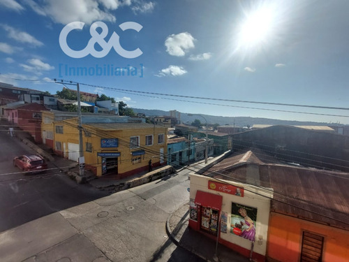 Oportunidad! Loft Amoblado Con Est Y Bod, C. Barón Con Vista