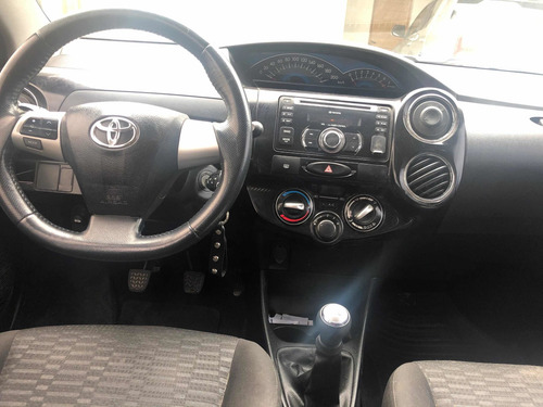 Toyota Etios 1.5 Xls 2014