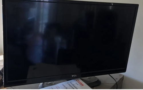 Televisor Lcd 32' Pantalla Rota (Usado)