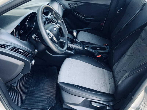 Ford Focus S At 2.0 S