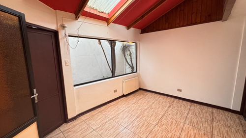 Arriendo Casa Primer Piso Los Maitenes 496, La Reina