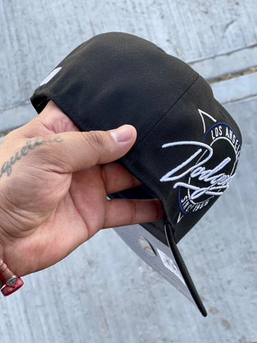 Gorra New Era Los Ángeles La Dodgers Edición Negro 7 1/4 (Usado)