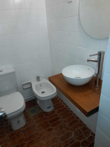 Imagen 2 de 4 de Oficina En Venta Centro Excelente Ubicación
