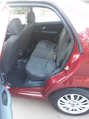 Fiat Siena 2010 1.0 El Flex 4p