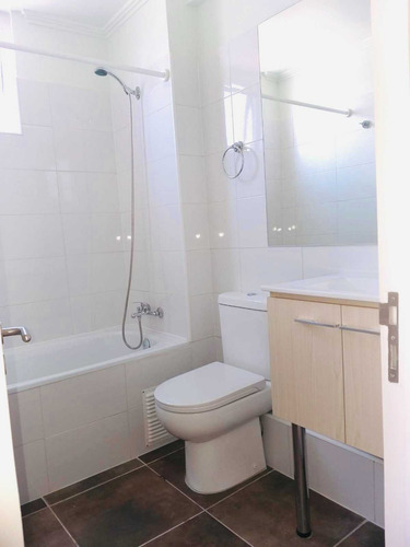 Arriendo Depto 3 Dorm. Gasto Comun Incluido (83156)