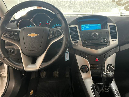 Chevrolet Cruze 1.8 Lt 16v Flex 4p Manual