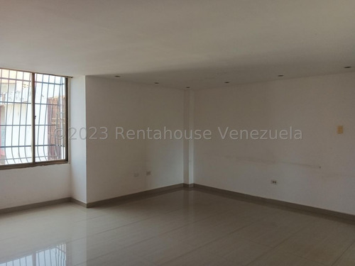 Mls Janice Adarmes #24-12967. Apartamento En Venta, Ubicado En El Varillal, Av. Sabaneta. 