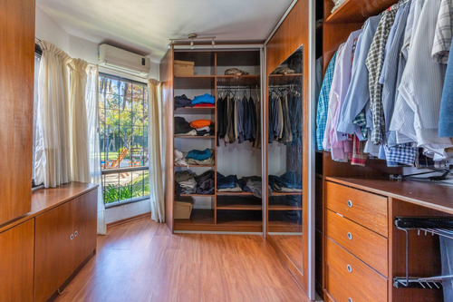 Casa De 3 Dormitorios Venta City Bell Entre Camino