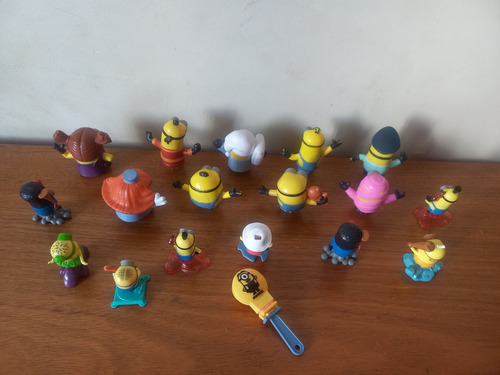Minions ( Precio X Los 18 ) Mc Donalds 2020 + Huevo Kinder (Usado)