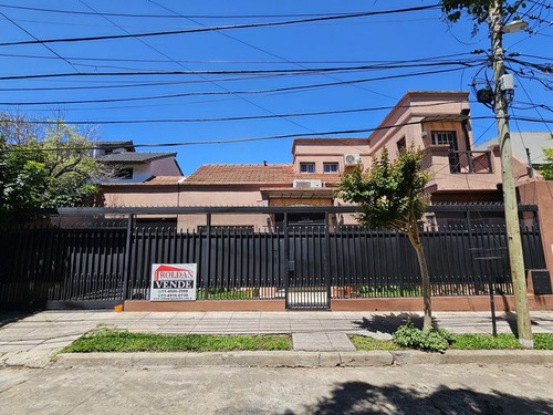 Bajamos El Precio - Chalet-lote 303 M2-living-coc-3 Dorm En