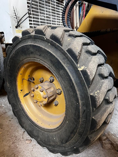 Máquina Retroescavadora Modelo Zl12 Año 2012