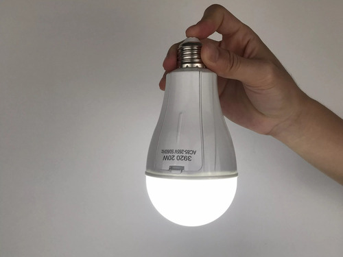 Foco De Luz Led De Emergencia Recargable