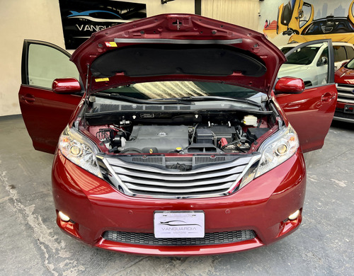Toyota Sienna 3.5 Xle At