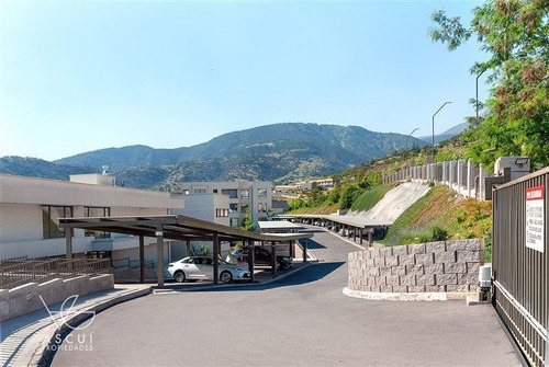 Condominio Seguro Y Tranquilo. Linda Vista Al Nororiente.